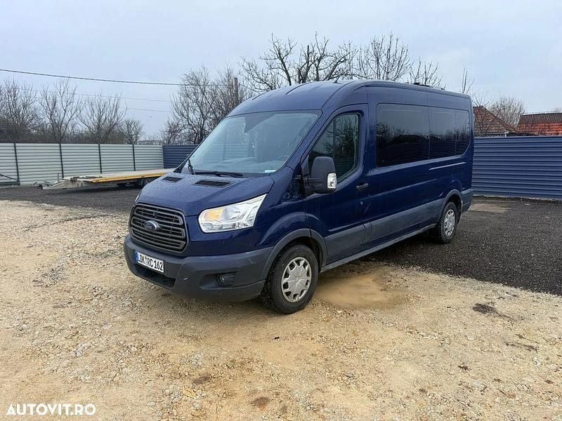 Second-hand Ford Transit 130 CP (95 kW) 2017 Culoarealbastru Monovolum