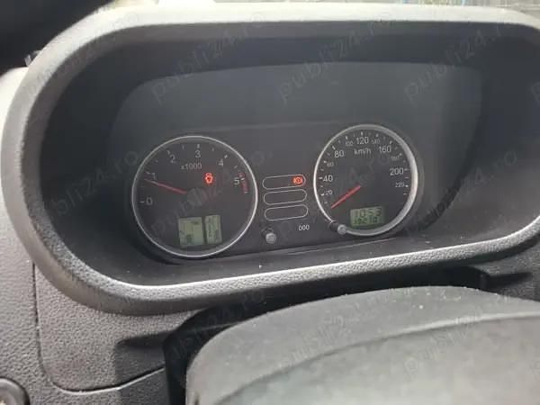 Utilizat 2005 Ford Fusion | 5.000 EUR - Imagine 1/4