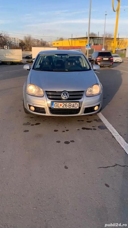Utilizat 2008 VW Jetta Berlinǎ | 2.100 EUR (Super Preț) - Imagine 1/4