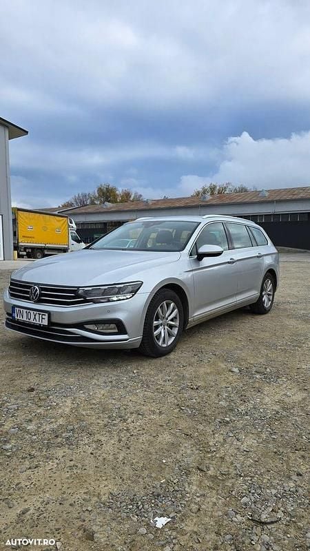 Culoaregri Utilizat 2021 VW Passat Business Break | 14.000 EUR (Super Preț) - Imagine 1/4