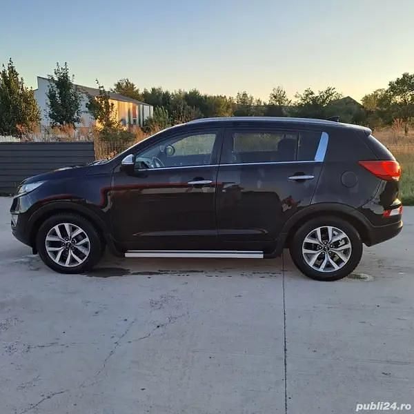 Negru Utilizat 2014 Kia Sportage SUV | 9.300 EUR (Preț OK) - Imagine 1/4