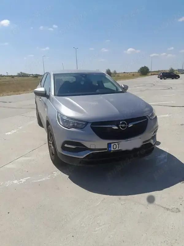 Utilizat 2019 Opel Grandland X Edition SUV | 11.500 EUR (Preț bun) - Imagine 1/4