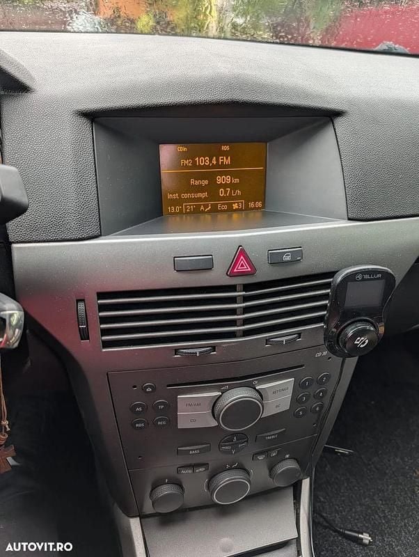 Second-hand Opel Astra 100 CP (73 kW) 2006 Culoarenegru Break