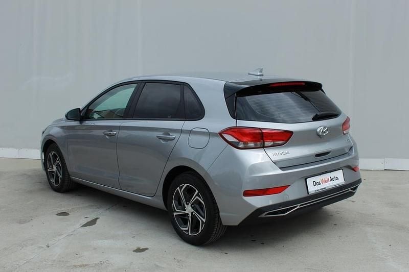 Second-hand Hyundai i30 Trend 115 CP (84 kW) 2021 Gri deschis  metalic Break