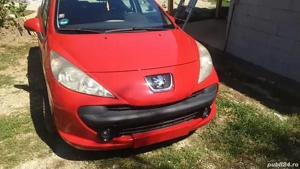 Rosu Utilizat 2007 Peugeot 207 Berlinǎ | 2.950 EUR (Puțin scump) - Imagine 1/3