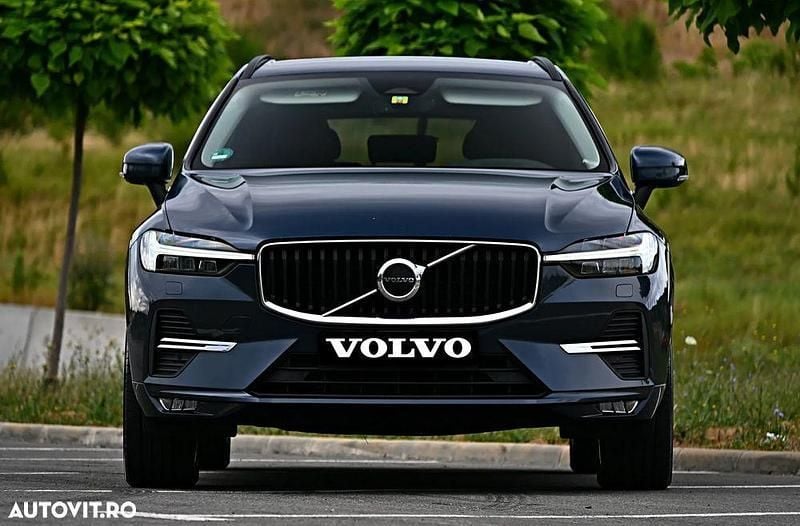 Albastru Utilizat 2022 Volvo XC60 Momentum SUV | 25.970 EUR (Super Preț) - Imagine 1/4