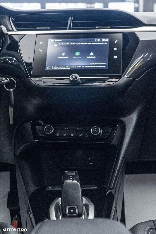 Second-hand Opel Corsa Elegance 100 CP (73 kW) 2020 Culoareportocaliu Hatchback