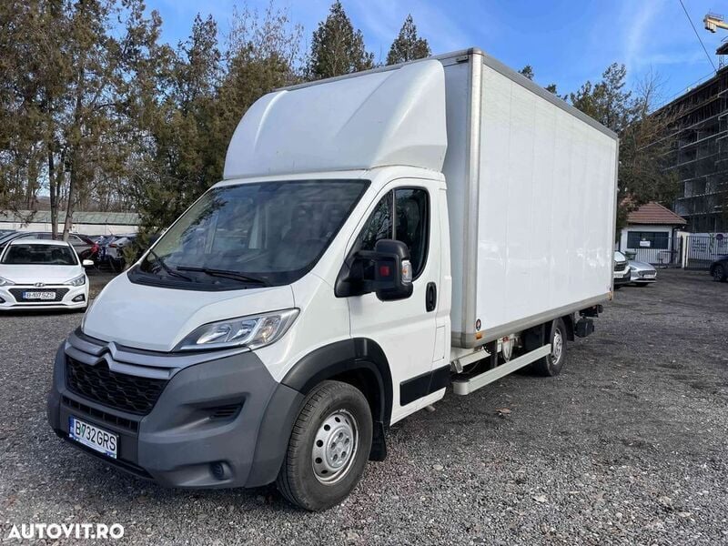 Alb Utilizat 2019 Citroën Jumper Monovolum | 18.250 EUR - Imagine 1/4