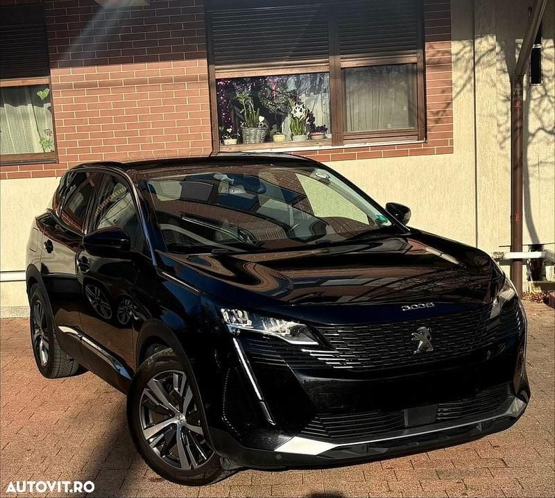 Second-hand Peugeot 3008 Allure 130 CP (95 kW) 2022 Culoarenegru SUV