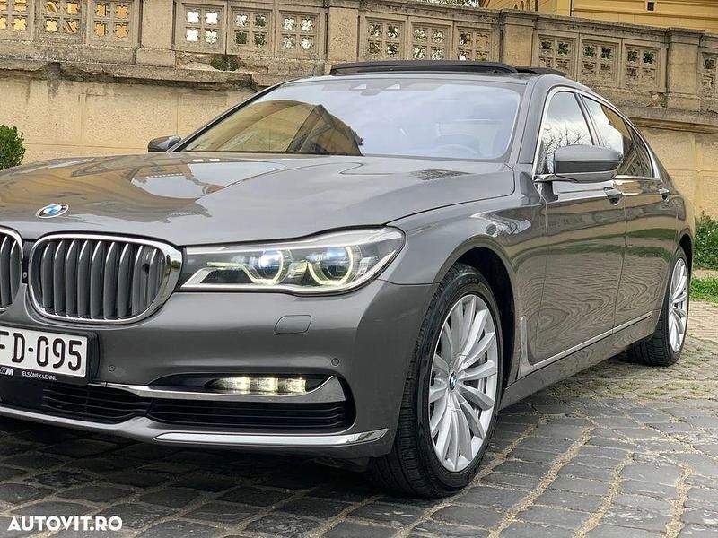 Gri Utilizat 2016 BMW 740L Berlinǎ | 35.490 EUR (Puțin scump) - Imagine 1/4