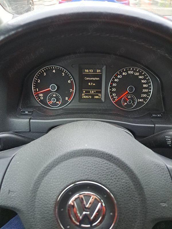 Second-hand VW Golf VI 100 CP (73 kW) 2010 Argintiu Hatchback