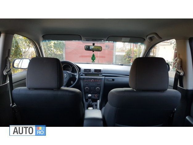 Second-hand Mazda 3 105 CP (77 kW) 2004 Gri Hatchback