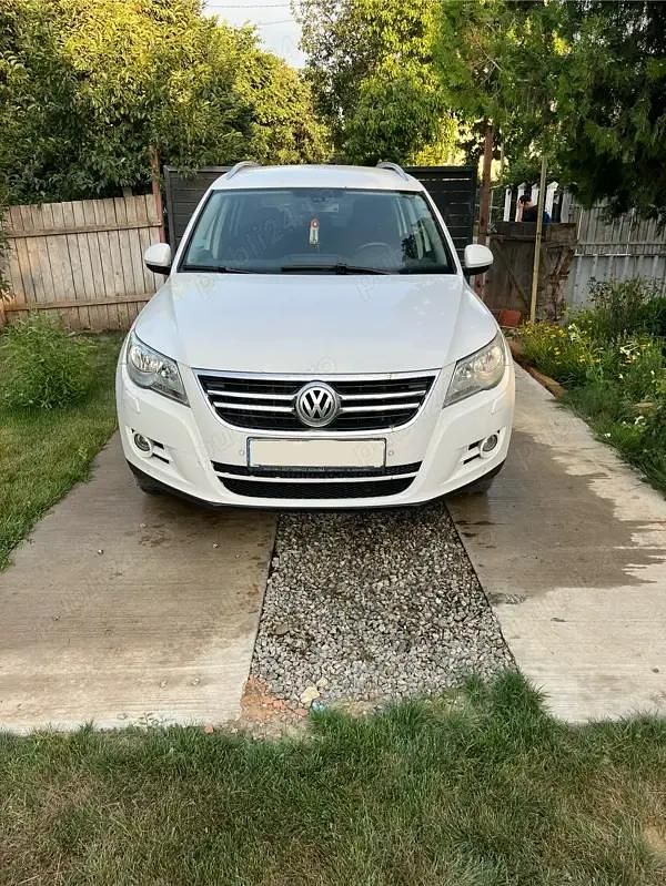 Utilizat 2011 VW Tiguan Team SUV | 7.600 EUR (Preț OK) - Imagine 1/4