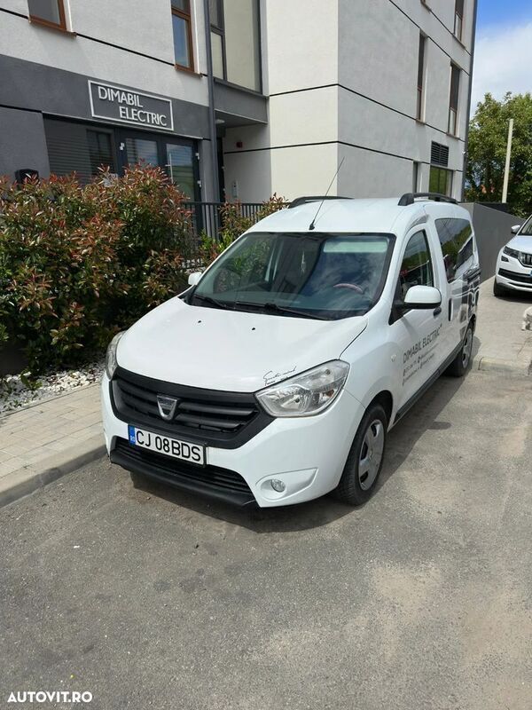 Alb Utilizat 2014 Dacia Dokker Comfort Van | 6.500 EUR (Preț OK) - Imagine 1/4