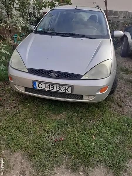 Utilizat 2001 Ford Focus ST Break | 4.000 EUR - Imagine 1/2
