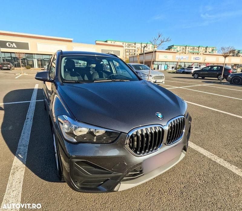 Culoaregri Utilizat 2021 BMW X1 Advantage SUV | 19.600 EUR (Preț bun) - Imagine 1/4