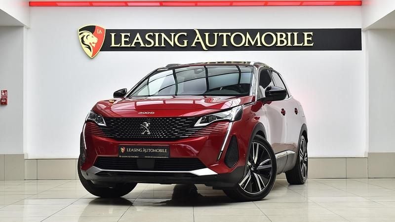 Rosu Utilizat 2021 Peugeot 3008 GT Monovolum | 19.990 EUR (Preț bun) - Imagine 1/4