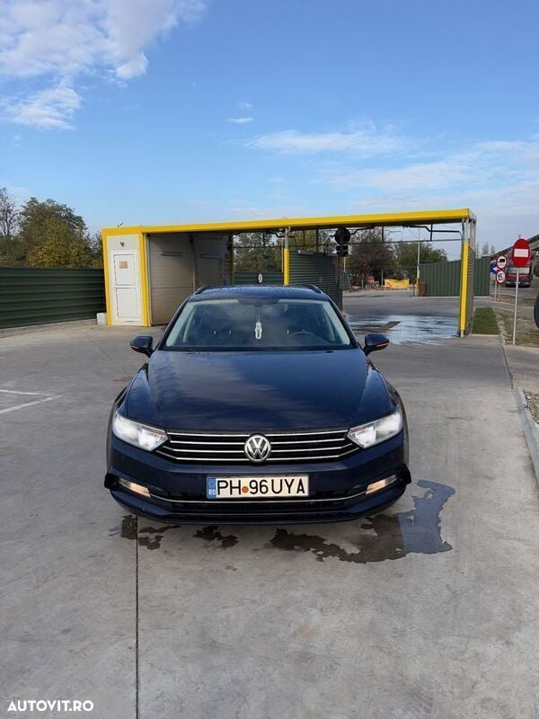 Albastru Utilizat 2016 VW Passat Comfortline Break | 8.800 EUR (Preț OK) - Imagine 1/4