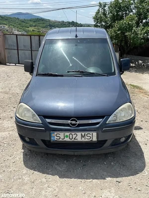 Second-hand Opel Combo 101 CP (74 kW) 2006 Monovolum