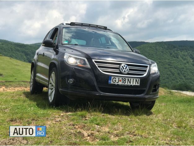 Negru Utilizat 2010 VW Tiguan SUV | 10.355 EUR (Scump) - Imagine 1/4