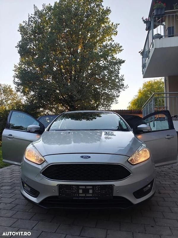 Culoaregri Utilizat 2016 Ford Focus Hatchback | 7.799 EUR (Preț OK) - Imagine 1/4