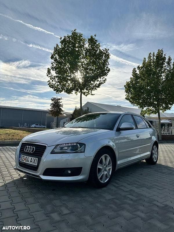 Culoaregri Utilizat 2009 Audi A3 Sportback Ambition Hatchback | 4.400 EUR (Preț OK) - Imagine 1/4