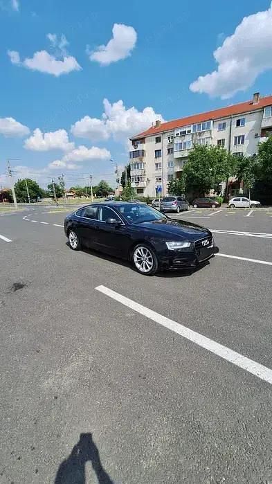 Negru Utilizat 2016 Audi A5 Coupe | 13.500 EUR (Super Preț) - Imagine 1/4