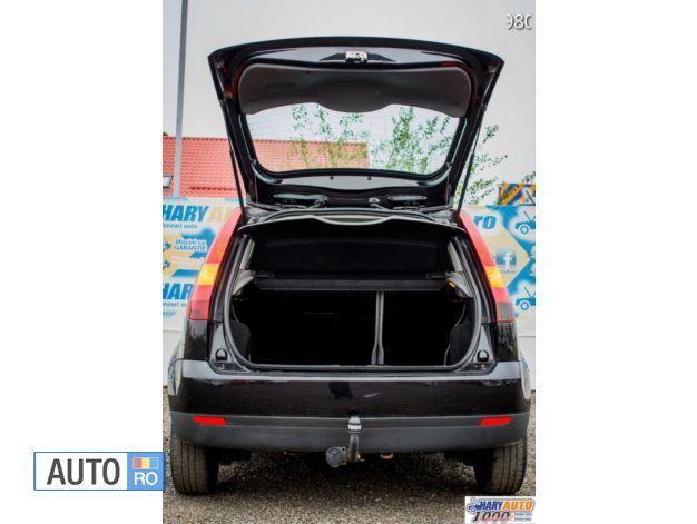 Second-hand Ford Fiesta 80 CP (58 kW) 2002 Negru Hatchback