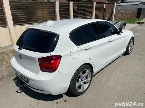 Alb Utilizat 2013 BMW 118 Hatchback | 7.400 EUR (Preț OK) - Imagine 1/4