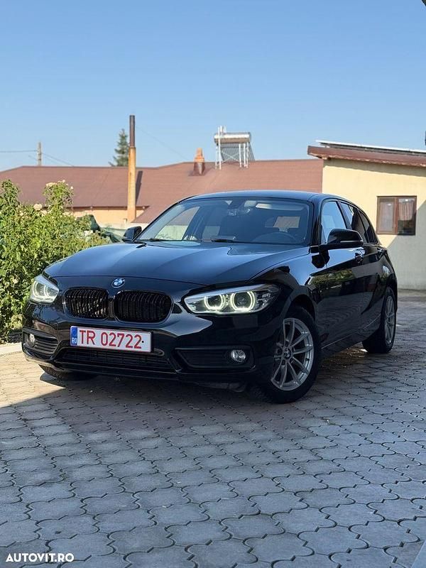 Culoarenegru Utilizat 2016 BMW 116 Advantage Hatchback | 9.500 EUR (Super Preț) - Imagine 1/4