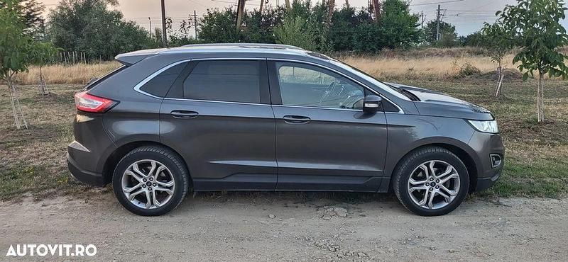 Gri Utilizat 2016 Ford Edge Sport SUV | 12.900 EUR (Scump) - Imagine 1/4