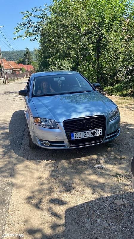 Culoarealbastru Utilizat 2007 Audi A4 S-Line Berlinǎ | 4.500 EUR (Preț OK) - Imagine 1/4