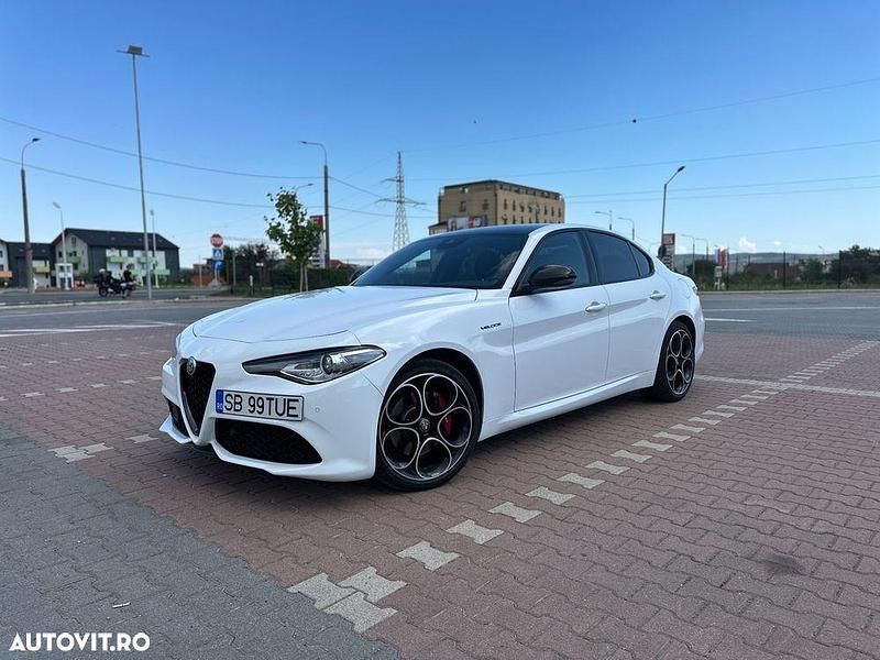 Alb Utilizat 2020 Alfa Romeo Giulia Veloce Berlinǎ | 28.990 EUR (Puțin scump) - Imagine 1/4