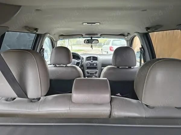 Utilizat 2005 Hyundai Santa Fe SUV | 3.000 EUR - Imagine 1/4