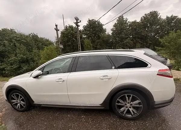Alb Utilizat 2013 Peugeot 508 RXH Break | 7.500 EUR (Puțin scump) - Imagine 1/4