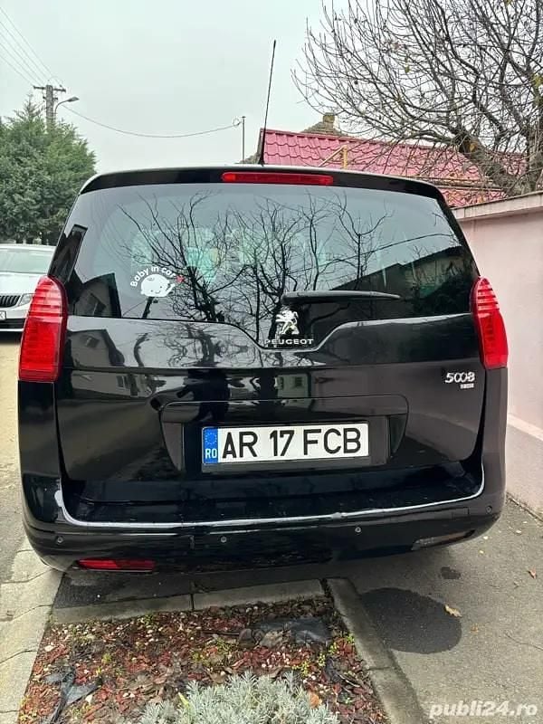 Second-hand Peugeot 5008 116 CP (85 kW) 2014 Negru Monovolum