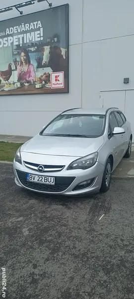 Utilizat 2013 Opel Astra Break | 3.990 EUR (Preț bun) - Imagine 1/4