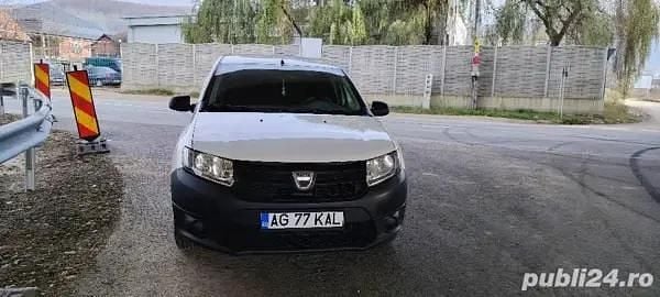Second-hand 2013 Dacia Logan Berlinǎ | 2.450 EUR (Preț OK) - Imagine 1/4