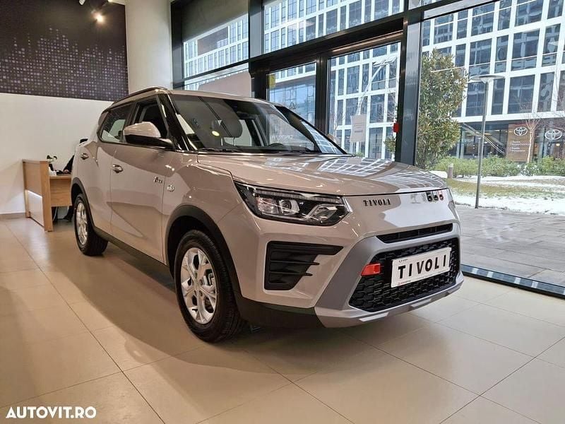 Nouă Ssangyong (KGM) Tivoli 163 CP (119 kW) 2025 Culoarebej SUV