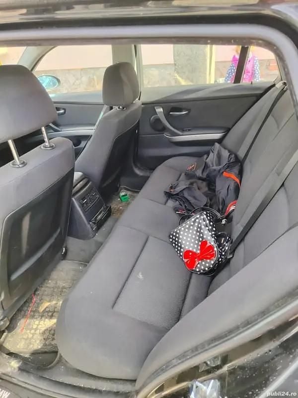 Utilizat 2007 BMW 320 Break | 3.000 EUR (Preț OK) - Imagine 1/4