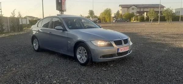 Second-hand BMW 320 163 CP (119 kW) 2007 Albastru Berlinǎ