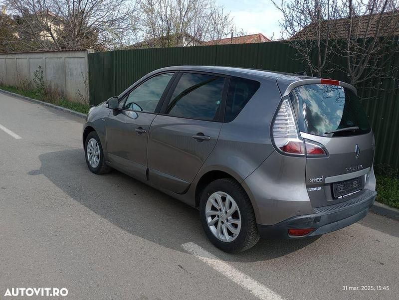 Second-hand Renault Scénic III Bose Edition 110 CP (80 kW) 2015 Culoaregri Monovolum