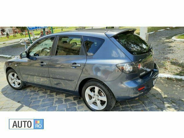 Gri Utilizat 2009 Mazda 3 Hatchback | 3.500 EUR (Preț OK) - Imagine 1/4