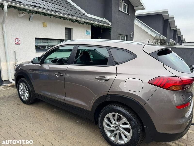 Culoaremaro Second-hand 2020 Hyundai Tucson Style SUV | 12.300 EUR (Super Preț) - Imagine 1/4