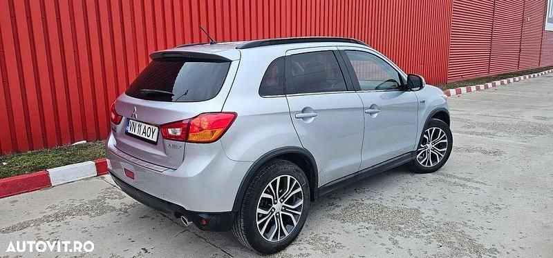 Second-hand Mitsubishi ASX Edition+ 117 CP (86 kW) 2016 Culoareargint SUV