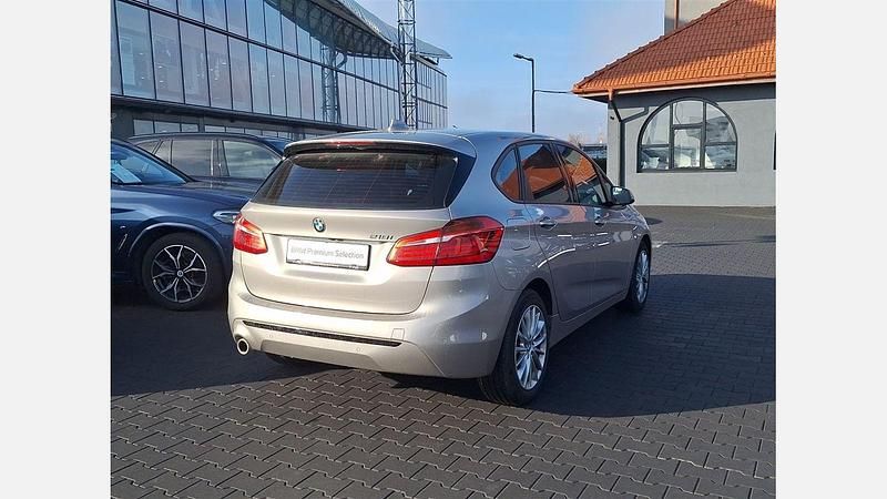 Second-hand BMW 218 Performance 140 CP (102 kW) 2021 Cashmere silver metallic metalizat Monovolum