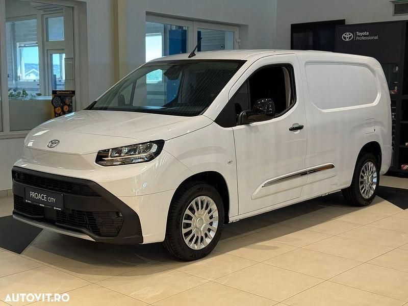Culoarealb Nouă 2024 Toyota Proace Van | 28.150 EUR - Imagine 1/4