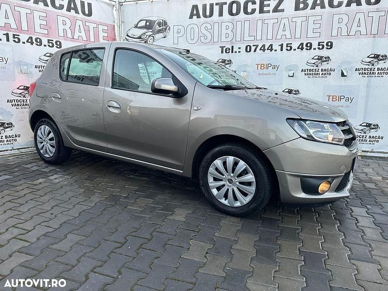 Second-hand Dacia Sandero Ambiance 75 CP (55 kW) 2013 Maro Hatchback