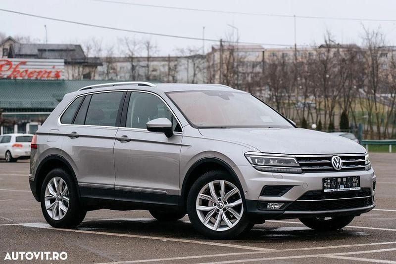 Culoaregri Utilizat 2019 VW Tiguan Highline SUV | 18.990 EUR (Preț bun) - Imagine 1/4