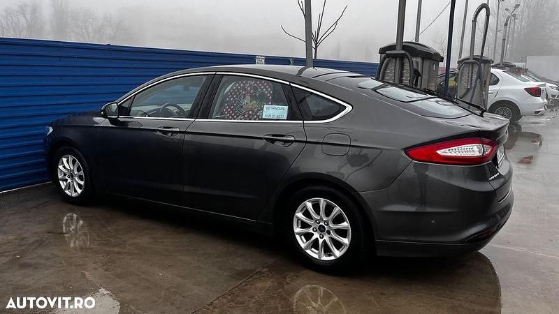 Second-hand Ford Mondeo 116 CP (85 kW) 2015 Culoaregri Berlinǎ